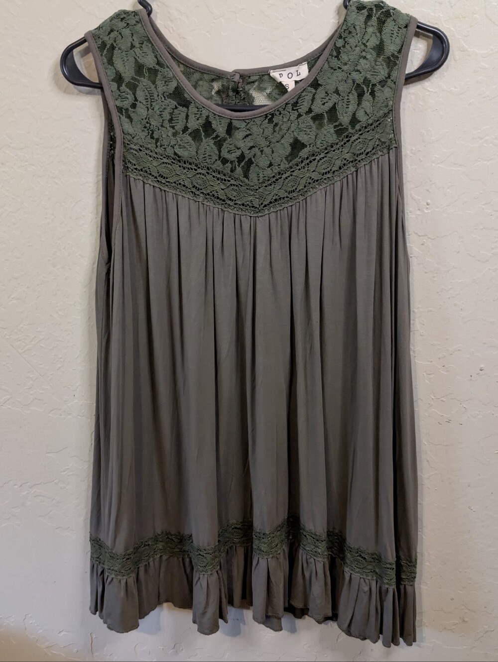 Sweet Olive Lace-Trim Sleeveless Tunic Top - POL